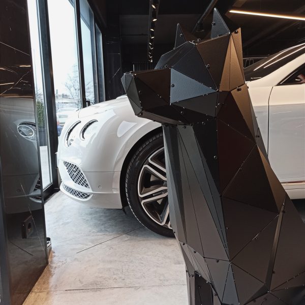 AKITA | 3D Metal Geometrik Akita Köpek Heykeli - Görsel 2